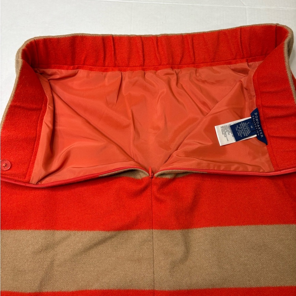Doncaster Collection Wool/Cashmere Blend Stripped Coral & Tan Pencil Skirt Sz10 - Picture 6 of 9